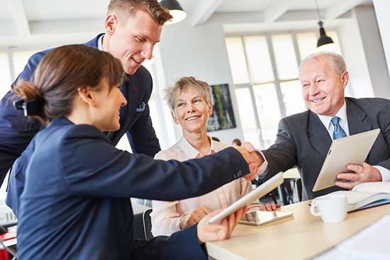 Dépasser les attentes vous amène à être plus respecté sur le plan professionnel.