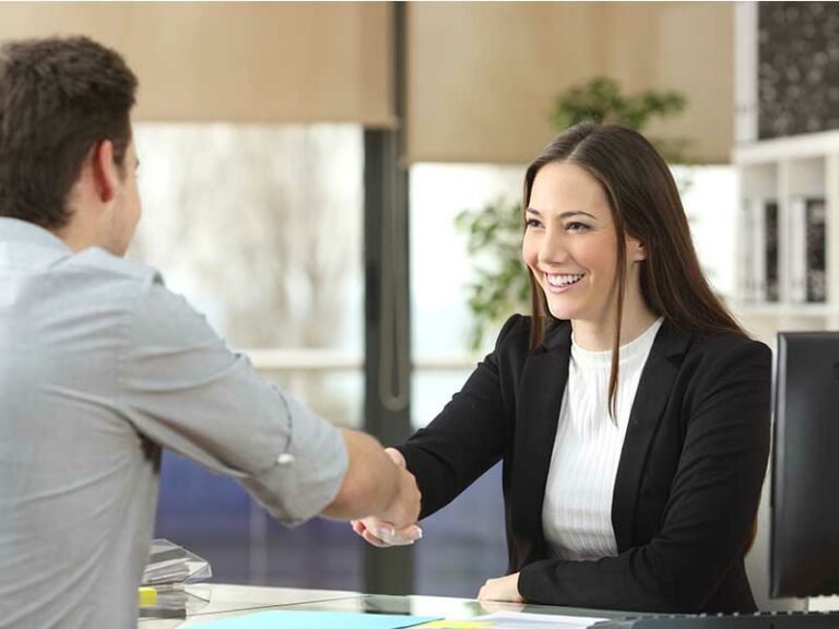 Une personnalité agréable est le 5e principe du succès de Napoleon Hill