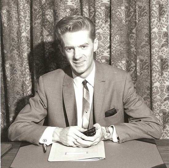 Bob Proctor, qui est parvenu à réussir sa vie alors qu’il était une personne ordinaire, est un fabuleux exemple de succès.